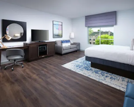 Hampton Inn & Suites Atlanta  Decatur/Emory Hotels in Decatur