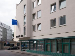 Tryp by Wyndham Koeln City Centre