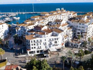 B51 Executive Flats Marbella