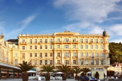 Grandhotel Pupp Các khách sạn gần Hot Spring Colonnade