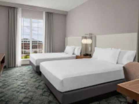 エンバシー スイーツ バイ ヒルトン チャールストン ハーバー マウント プレザント マウント・プレザントのホテル