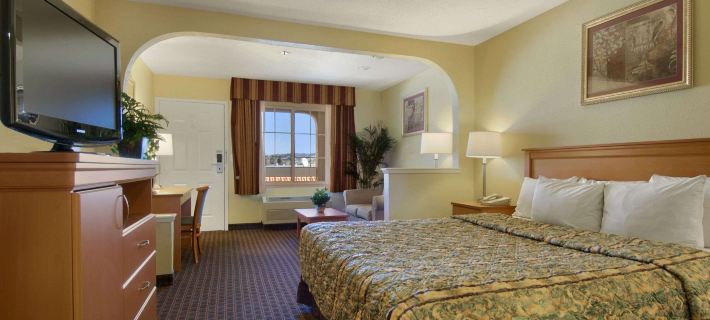 Days Inn by Wyndham Hayward Airport Hayward otelleri
