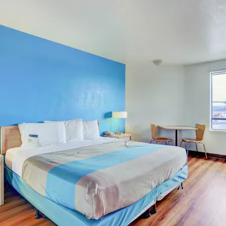 Motel 6 Coos Bay, or