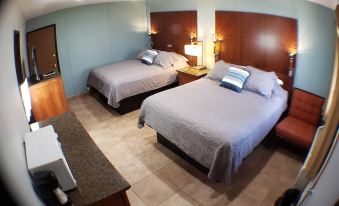 Lewis & Clark Resort