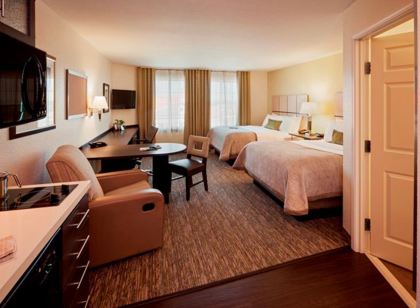 Holiday Inn Express & Suites Altoona