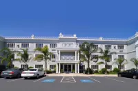 Best Western Luxury Inn - Gym