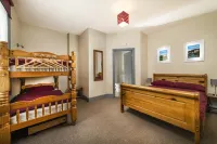 Llangollen Hostel Guest Rooms - No Dormitories - Self Catering Hotels near Berwyn Llangollen Railway Station