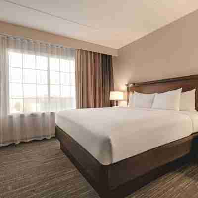 Country Inn & Suites by Radisson, Grand Rapids East, MI Rooms