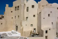 Exi Castle Suites Hotels in Pyrgos
