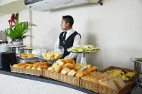 伊納西奧宮酒店 - 早餐