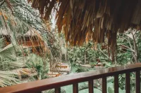Kontiki Beach Resort - Romantic
