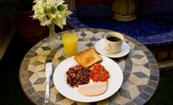 Hotel Colibri - Housity