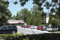 Ensana Thermal Sárvár - parking