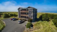 Inn at Discovery Coast Hotels in Long Beach