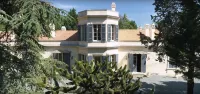 Château la Moune Hotel di Montussan