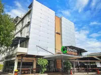 The Zenith Residence Hotel Hotel in zona Korat Museum