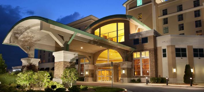 Embassy Suites by Hilton Atlanta Kennesaw Town Center Hotels in Cobb County