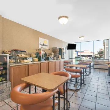 Days Inn by Wyndham West Rapid City