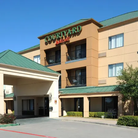 Courtyard Dallas Plano in Legacy Park