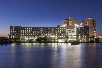 Residence Inn Clearwater Beach Hotel berhampiran Clear water Beach