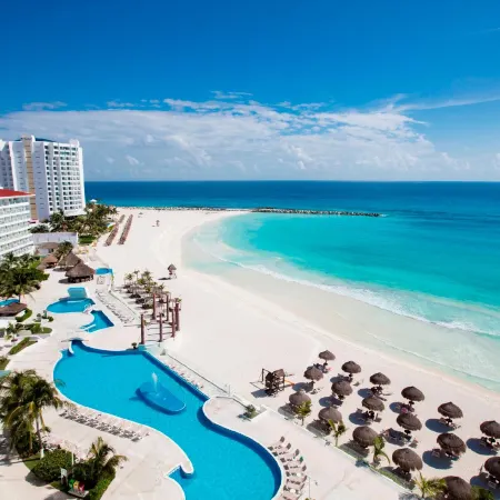 Krystal Cancun