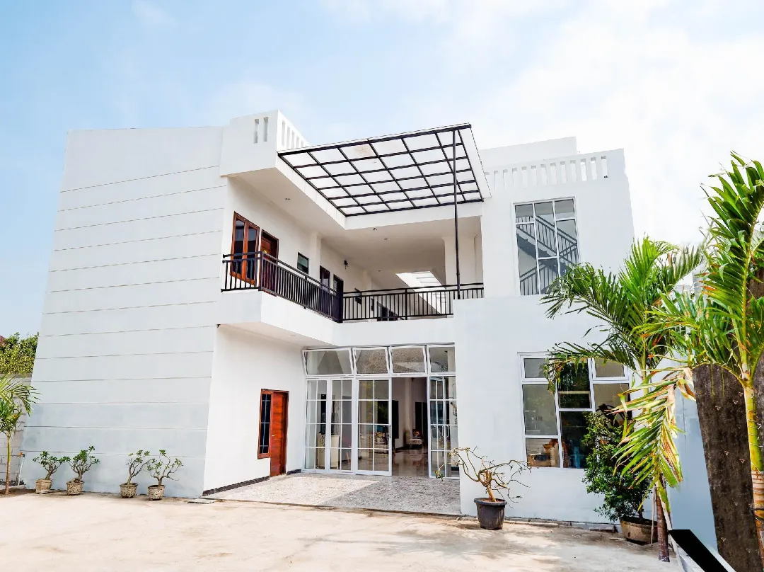 Four D'home - Surakarta