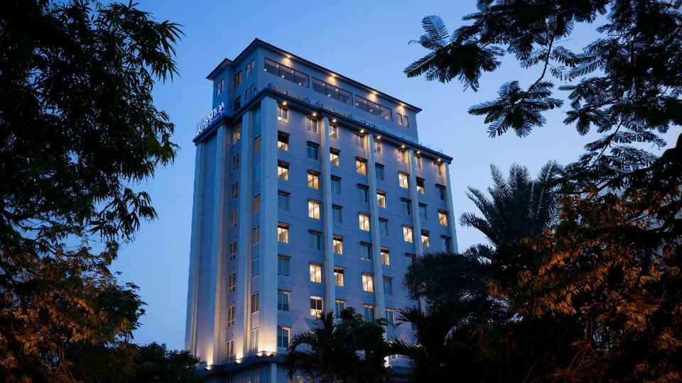 Batiqa Hotel Darmo - Surabaya