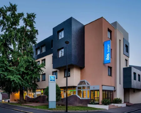 Greet Hotel Evreux Centre Hotels in Evreux