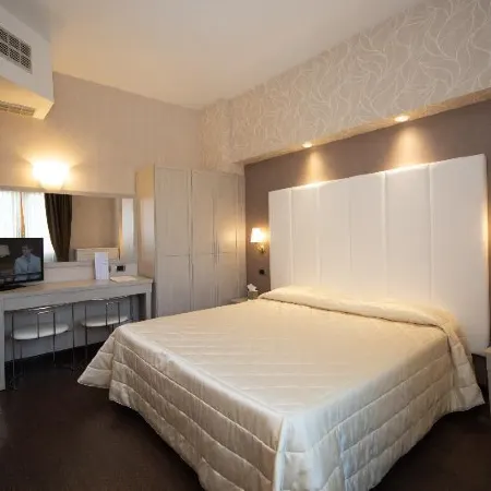 Hotel Re Enzo
