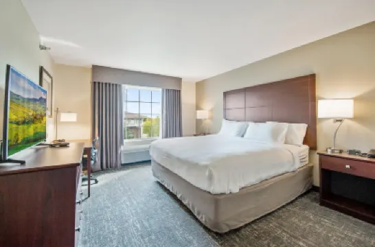 Cobblestone Hotel & Suites - Austin Отели в г. 