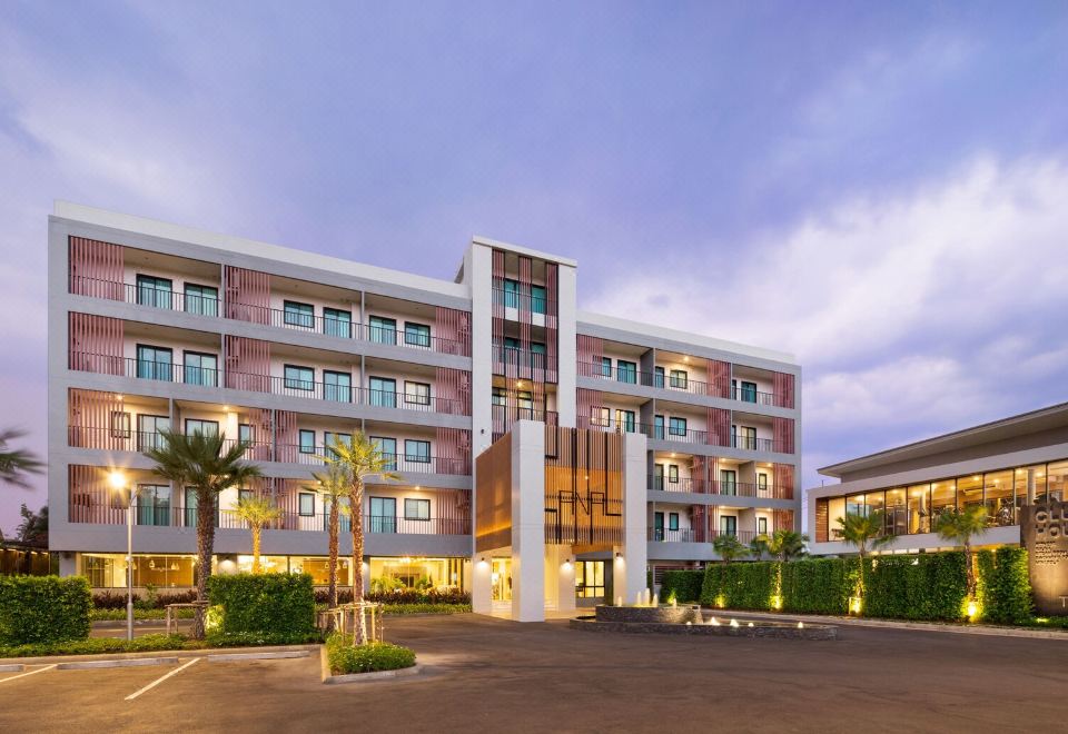 hotel overview picture