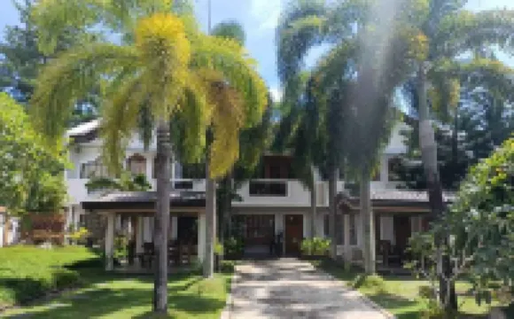 Baywalk Garden Pension House Hotels in 