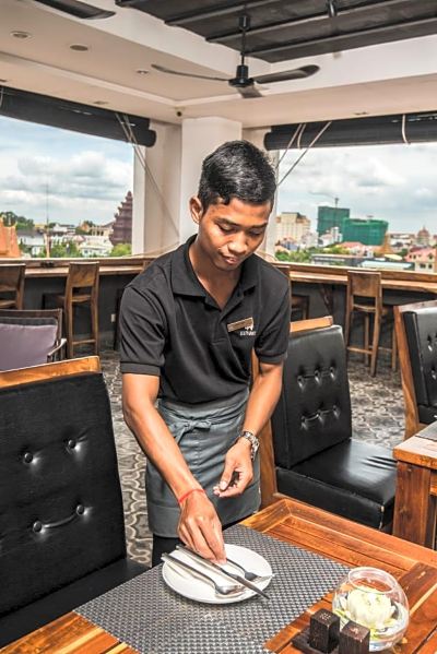 レストラン パティオ ホテル&アーバン リゾート プノンペンの写真