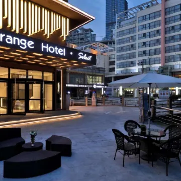 Orange Hotel (Suzhou Center, Jinji Lake) Hotels near Dongfang Mall