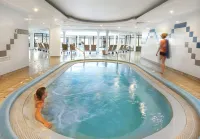 Louis Phaethon Beach - Pool
