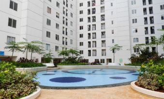 Comfort Living 1Br at Bassura City Apartment