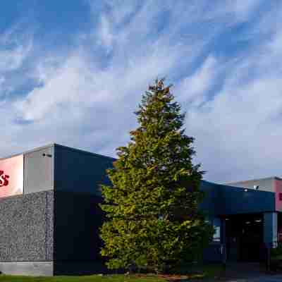 阿伯丁機場萊昂納多酒店和會議中心 Hotel Exterior