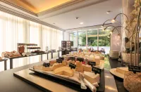 Célestins Spa Thermal & Hôtel by Vy Resort Hotels in Vichy