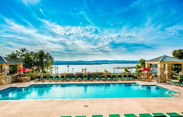 Chateau on the Lake Resort Spa and Convention Center