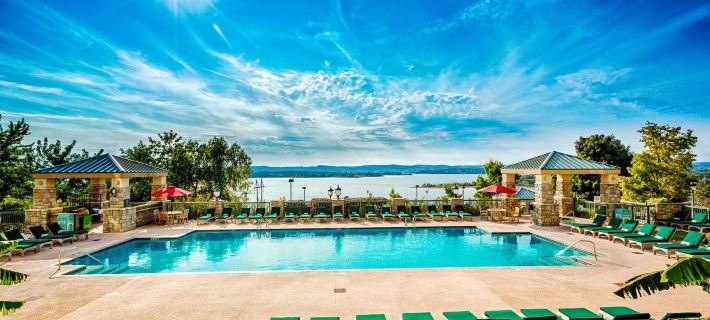 Chateau on the Lake Resort Spa and Convention Center Hotéis em Branson