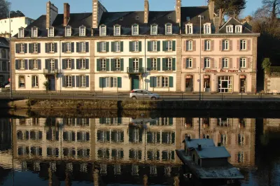 Hôtel du Port