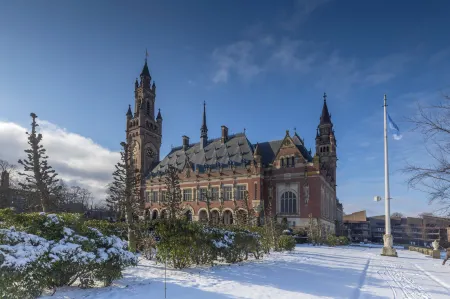 Hotel Indigo the Hague - Palace Noordeinde Отели рядом с достопримечательностью «The Hague University of Applied Sciences»