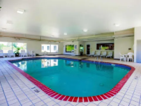 Quality Inn Kingdom City I-70 Hotels in Callaway County