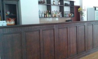 Pensiunea Casa Bunicului - Housity