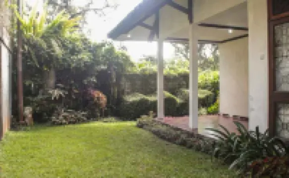 Villa Bougenville 2 Blok D8 (Villa Syariah)