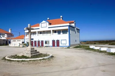 Friendly Peniche Apartment Hotel dekat Cabo Carvoeiro
