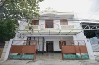 Mono Coliving Kertajaya Syariah, SBY Hotel a Baratajaya