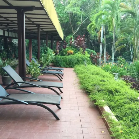 Mersing Merlin Inn Отели в г. Мерсин