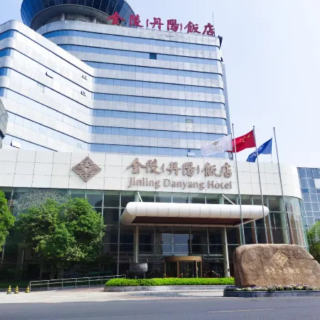 Jinling Danyang Hotel