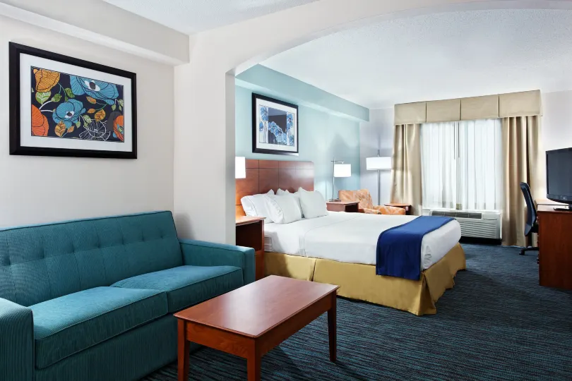 Holiday Inn Express & Suites Richmond-Brandermill-Hull ST.